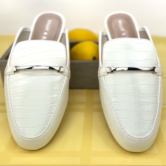 Kelly & Katie Shoes - NWOT Kelly & Katie Oana mules